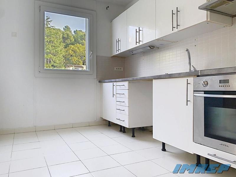 Appartement - 82 m² - 4 pièces