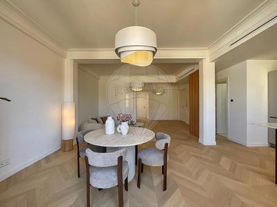 Appartement - 88 m² - 3 pièces