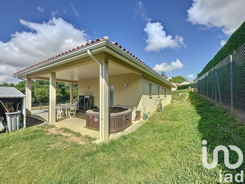 Maison - 94 m² - 5 pièces