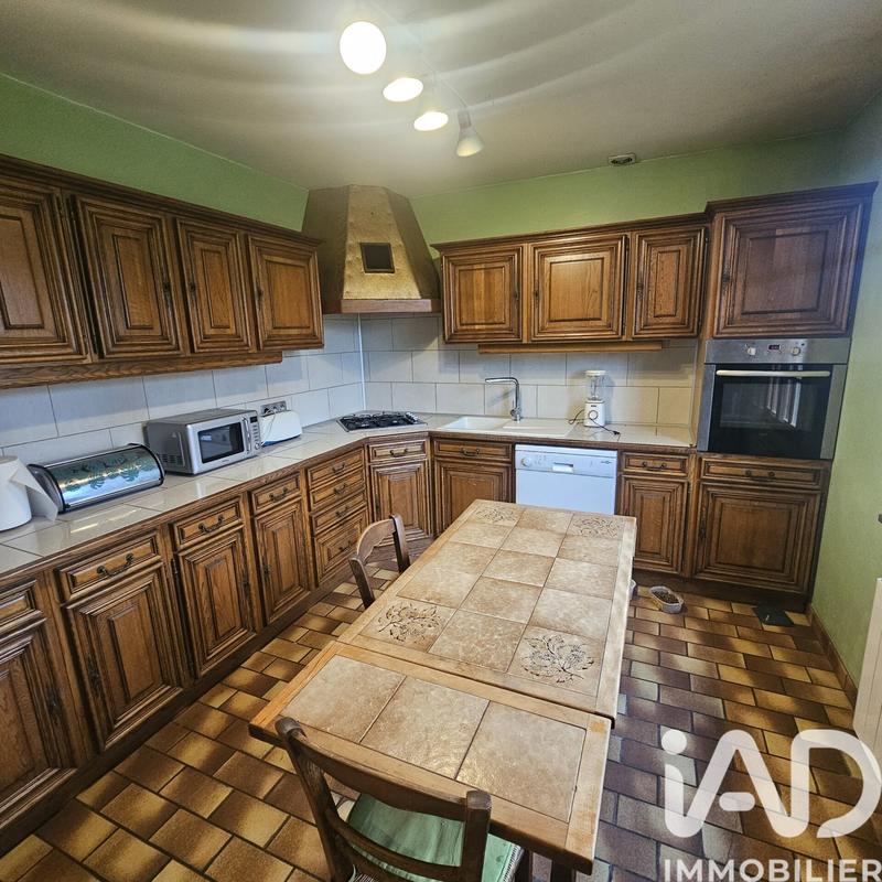 Maison - 100 m² - 5 pièces