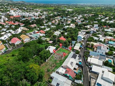 Terrain constructible - 290 m²