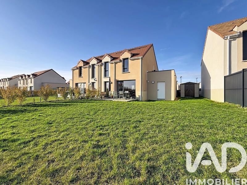 Maison - 86 m² - 5 pièces