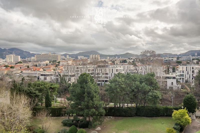 Appartement - 76 m² - 4 pièces