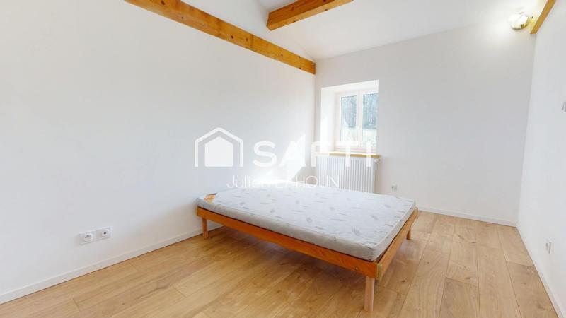 Maison - 230 m² - 8 pièces