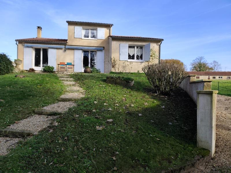 Maison - 134 m² - 4 pièces