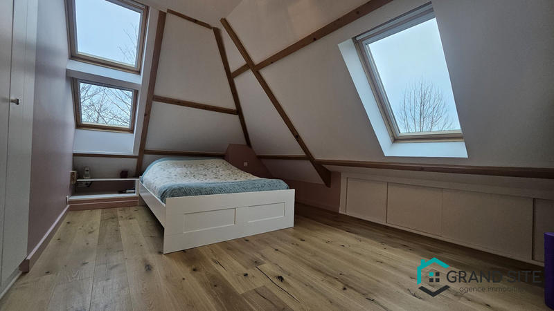 Maison - 147 m² - 6 pièces