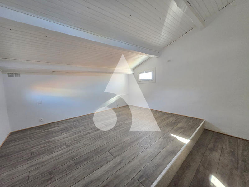 Appartement - 122 m² - 5 pièces