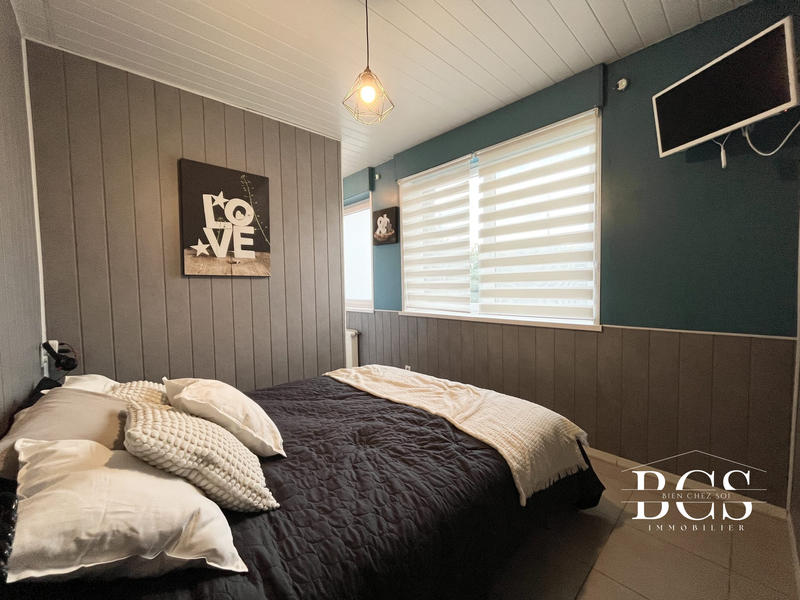 Maison - 174 m² - 9 pièces