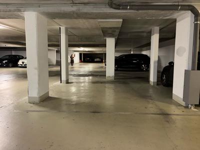 Parking / Garage - 18 m²