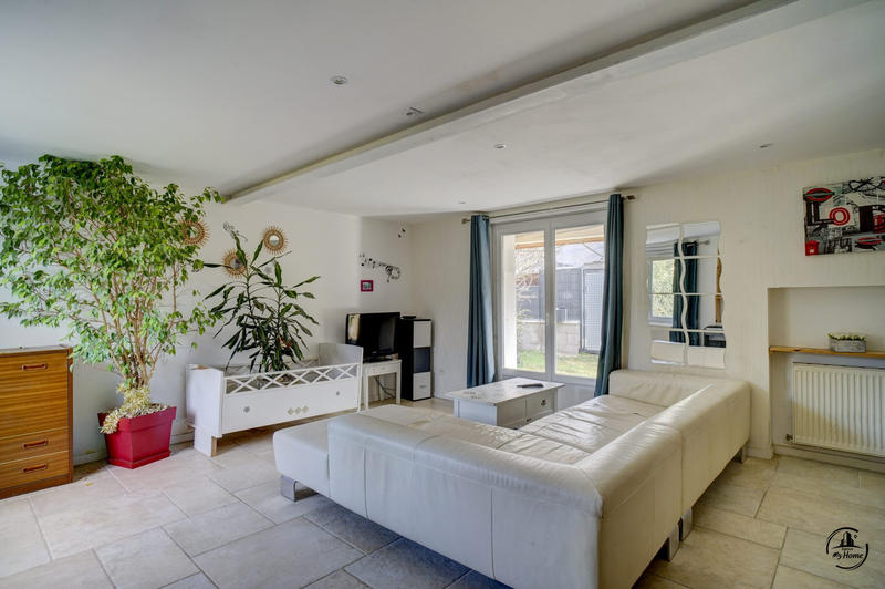 Maison - 133 m² - 5 pièces