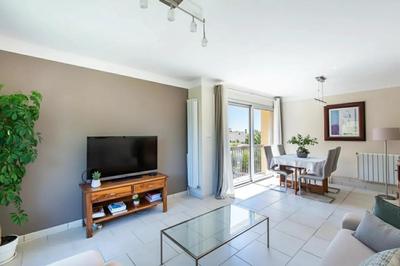 Appartement - 100 m² - 5 pièces