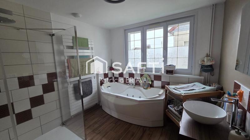 Maison - 155 m² - 7 pièces