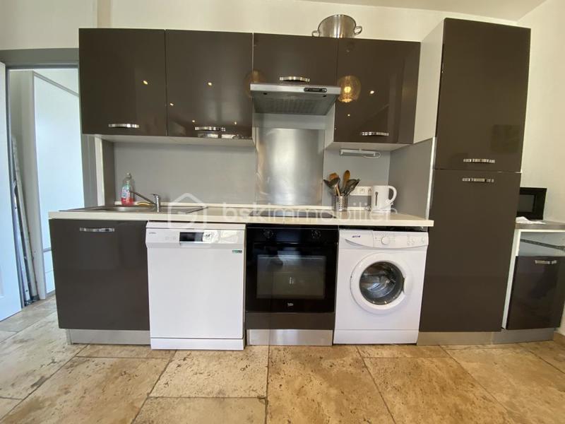 Appartement - 77 m² - 5 pièces