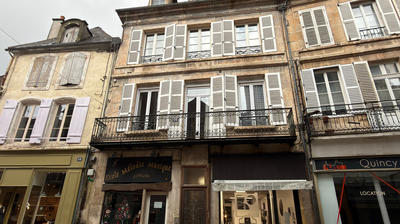 Appartement - 82 m² - 3 pièces