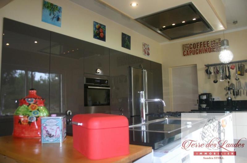 Maison - 170 m² - 4 pièces