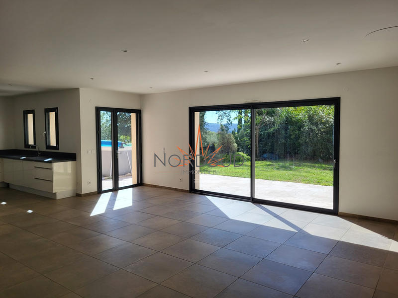 Villa - 148 m² - 5 pièces