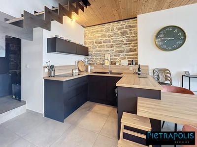 Appartement - 81 m² - 4 pièces