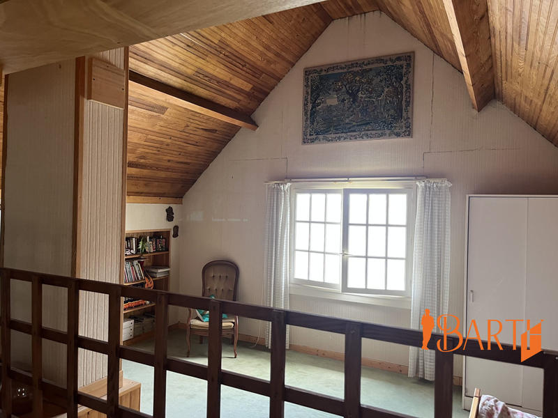 Maison traditionnelle - 179 m² - 6 pièces