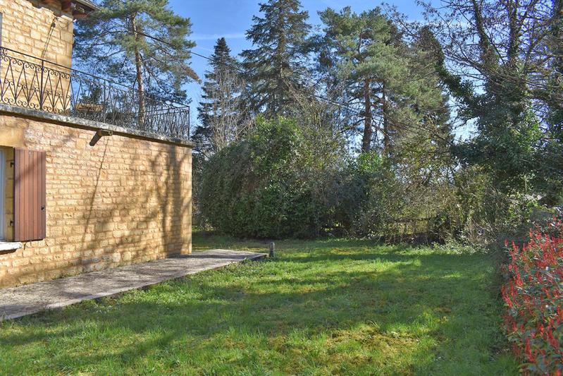 Maison - 200 m² - 10 pièces