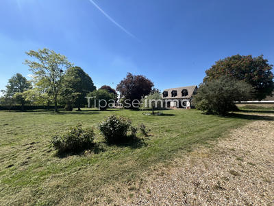 Maison - 180 m² - 10 pièces