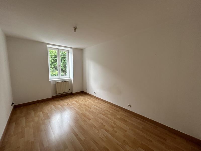 Appartement - 161 m² - 3 pièces