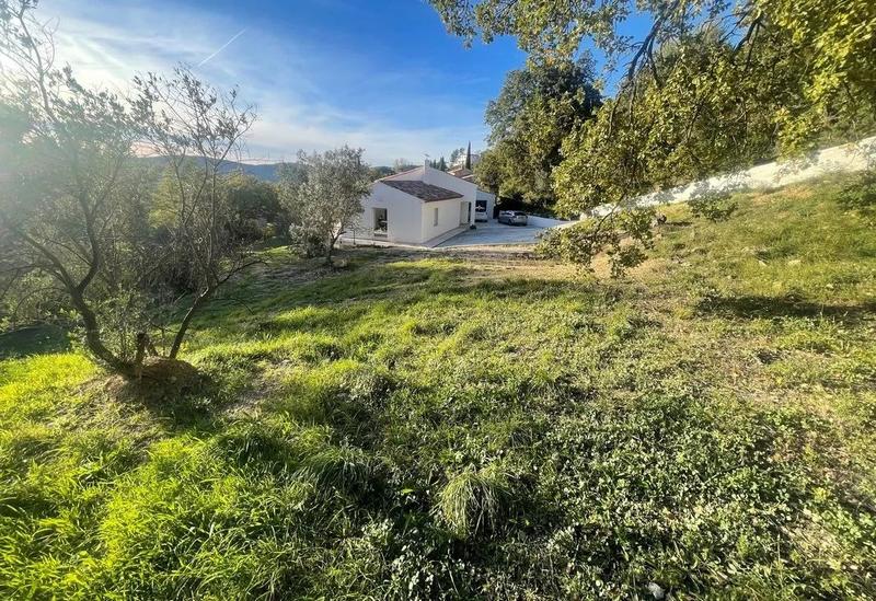 Villa - 139 m² - 6 pièces