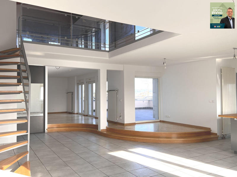 Duplex - 200 m² - 6 pièces