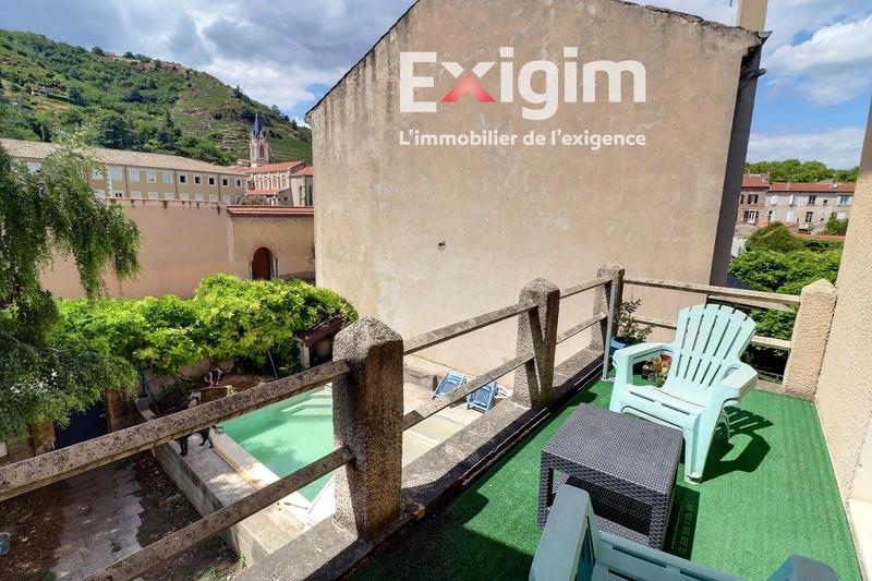 Maison - 150 m² - 7 pièces