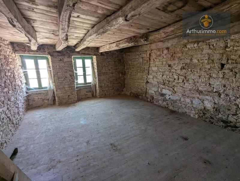 Maison - 177 m² - 3 pièces