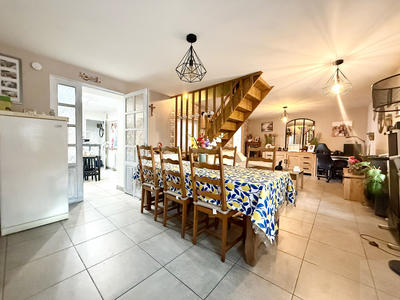 Maison - 91 m² - 4 pièces