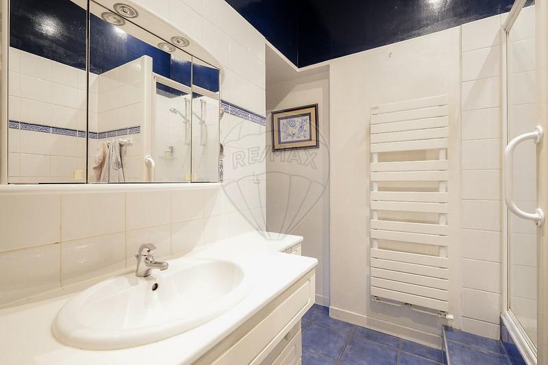 Appartement - 183 m² - 8 pièces