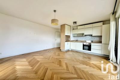 Appartement - 84 m² - 4 pièces