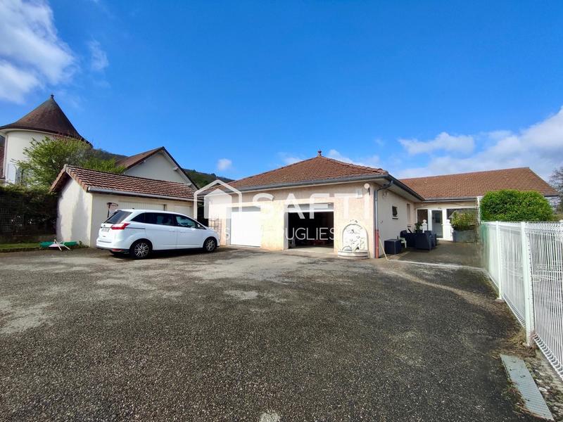 Maison - 170 m² - 5 pièces