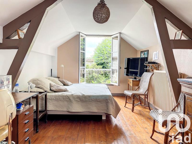 Maison de ville - 270 m² - 9 pièces