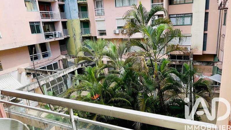 Appartement - 85 m² - 3 pièces