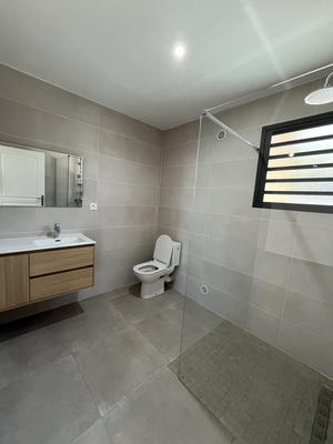 Maison - 103 m² - 4 pièces