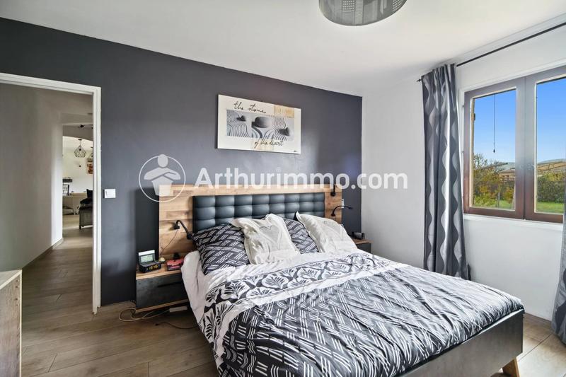 Maison - 90 m² - 3 pièces