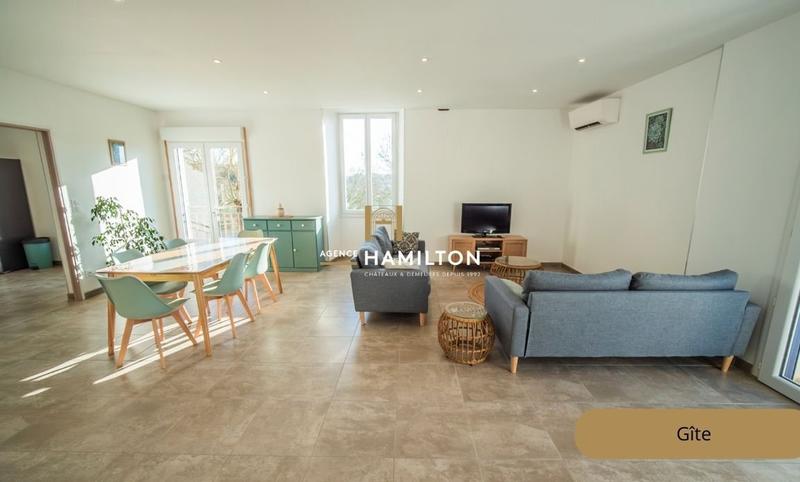 Longère - 269 m² - 9 pièces