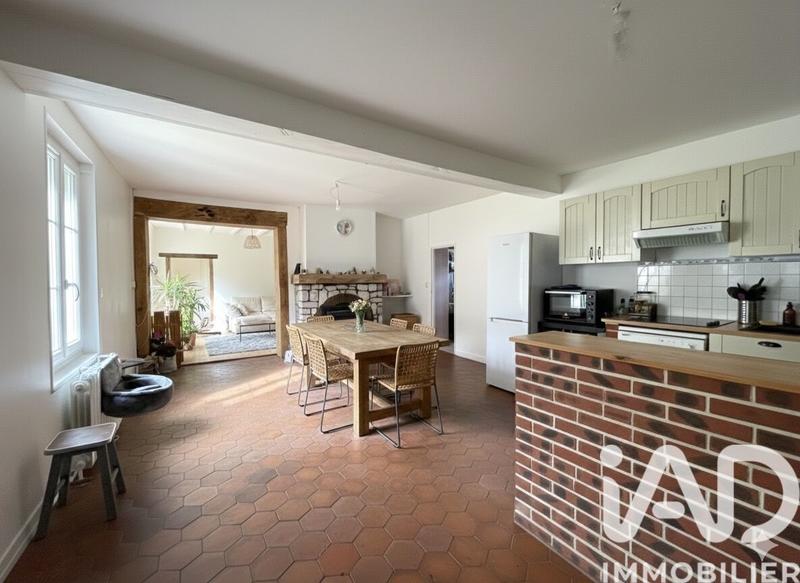 Maison - 93 m² - 5 pièces