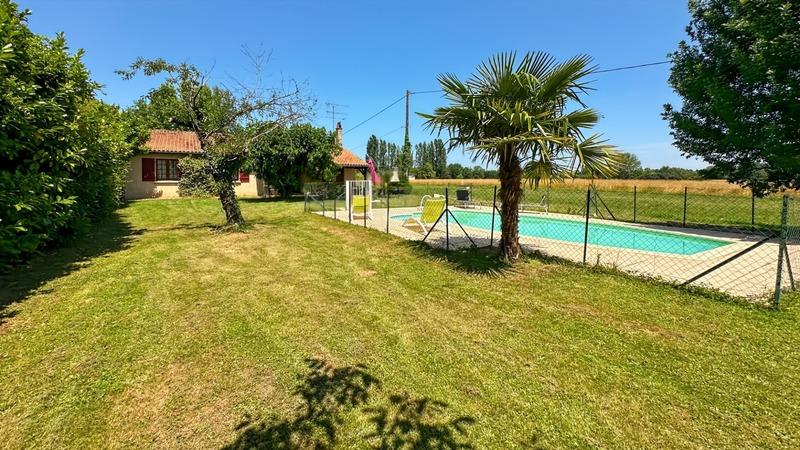 Maison - 104 m² - 4 pièces