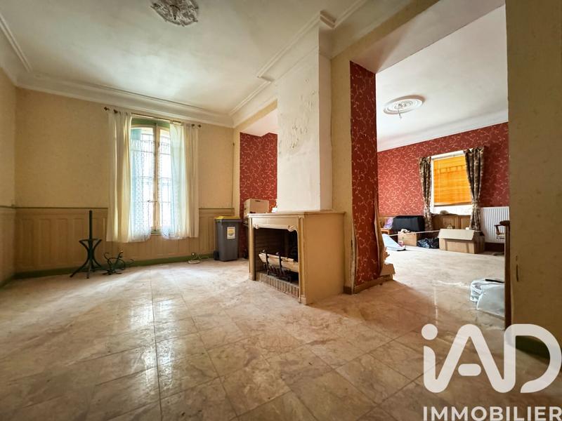 Maison - 265 m² - 12 pièces