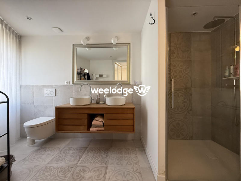 Maison ancienne - 225 m² - 7 pièces