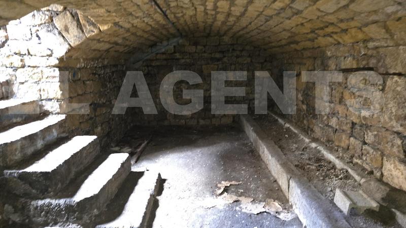 Maison - 195 m² - 10 pièces