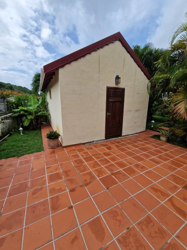 Villa - 340 m² - 8 pièces