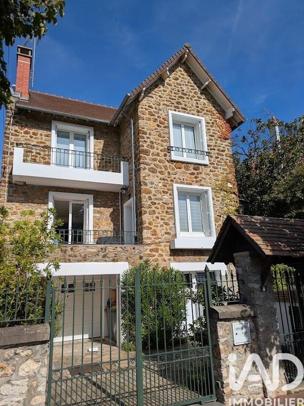 Maison de ville - 145 m² - 6 pièces