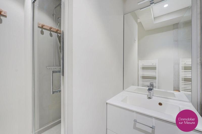 Appartement - 81 m² - 3 pièces