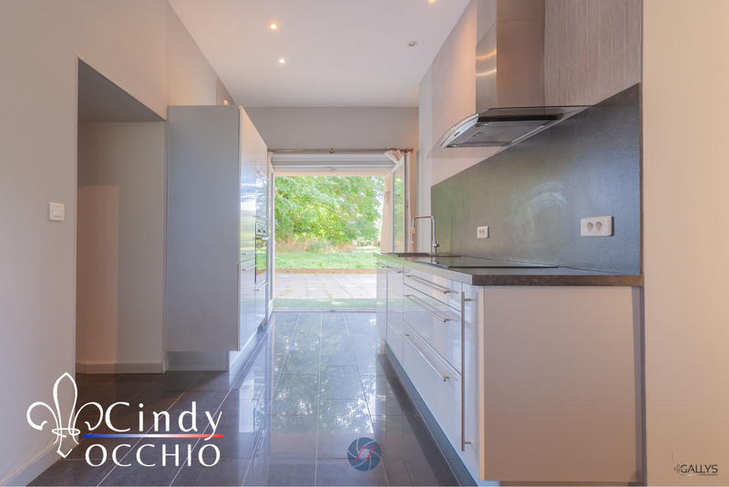 Maison ancienne - 156 m² - 7 pièces