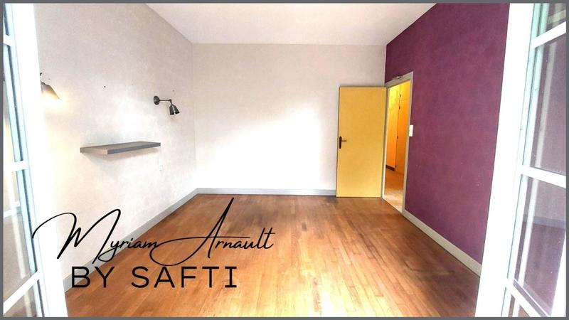 Maison - 200 m² - 7 pièces