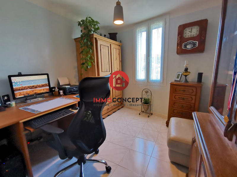 Maison traditionnelle - 110 m² - 5 pièces