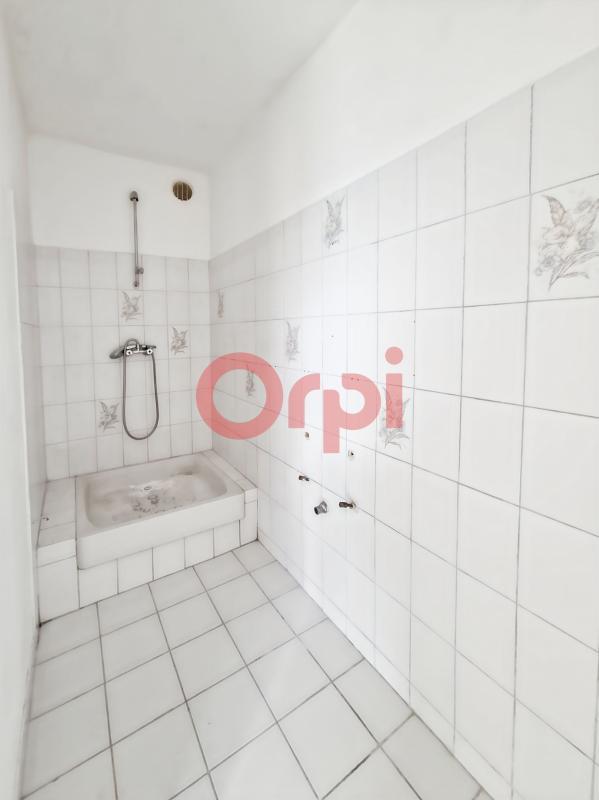 Appartement - 96 m² - 5 pièces